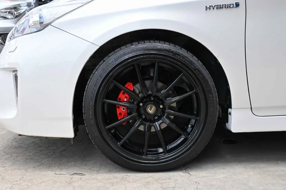 2012 Toyota Prius III 3