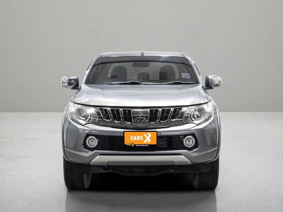 2017 Mitsubishi Triton V 2