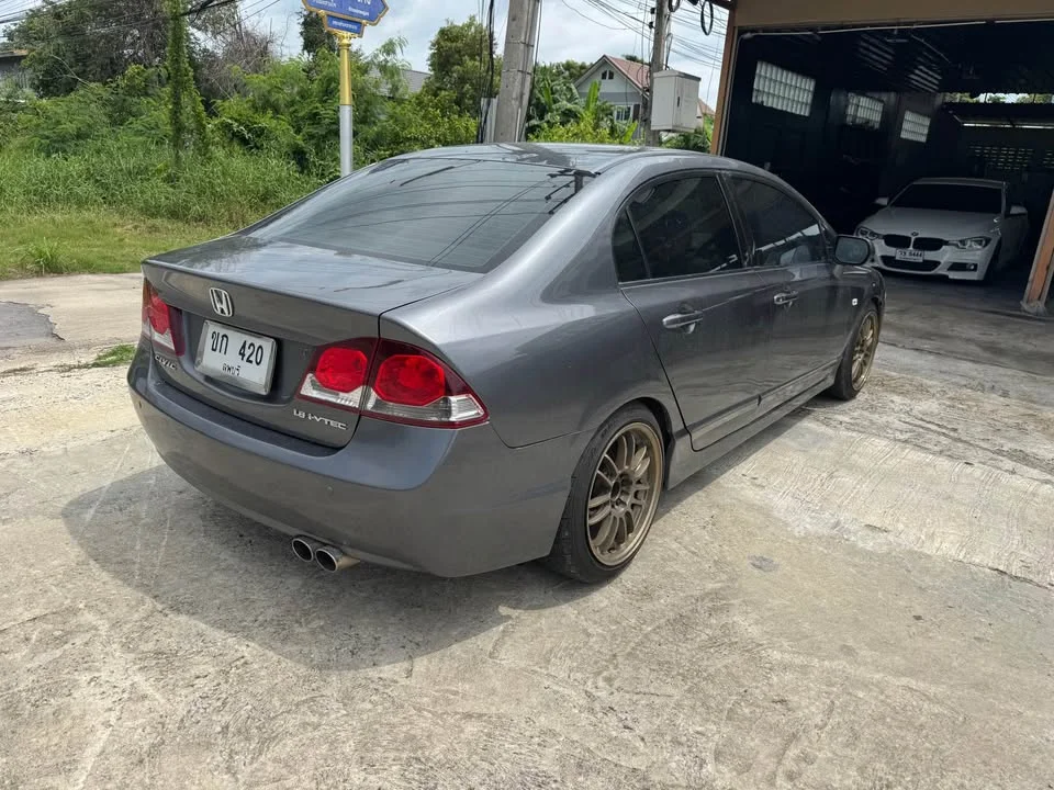 2009 Honda Civic VIII 2