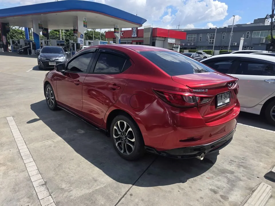 2015 Mazda 2 III 2