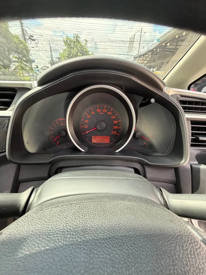 2014 Honda Mobilio II 2