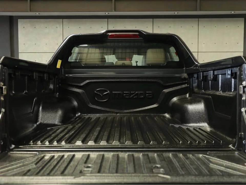 2024 Mazda BT-Series III 2