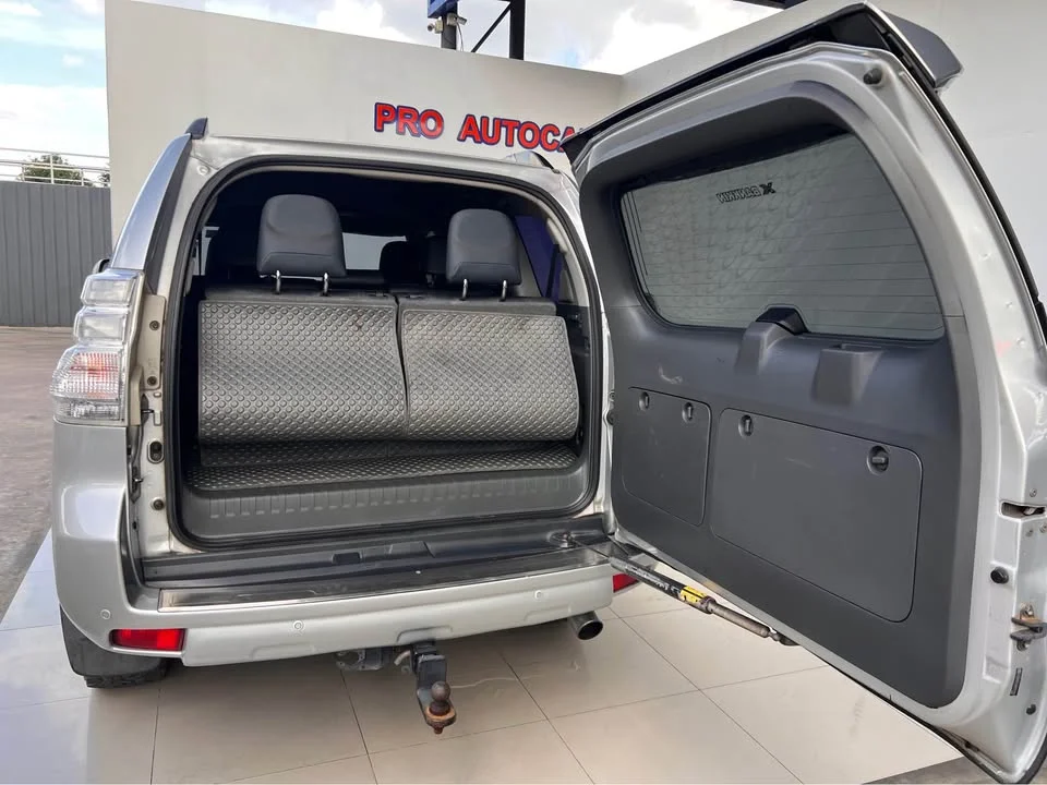 2012 Toyota Land Cruiser Prado J150 2