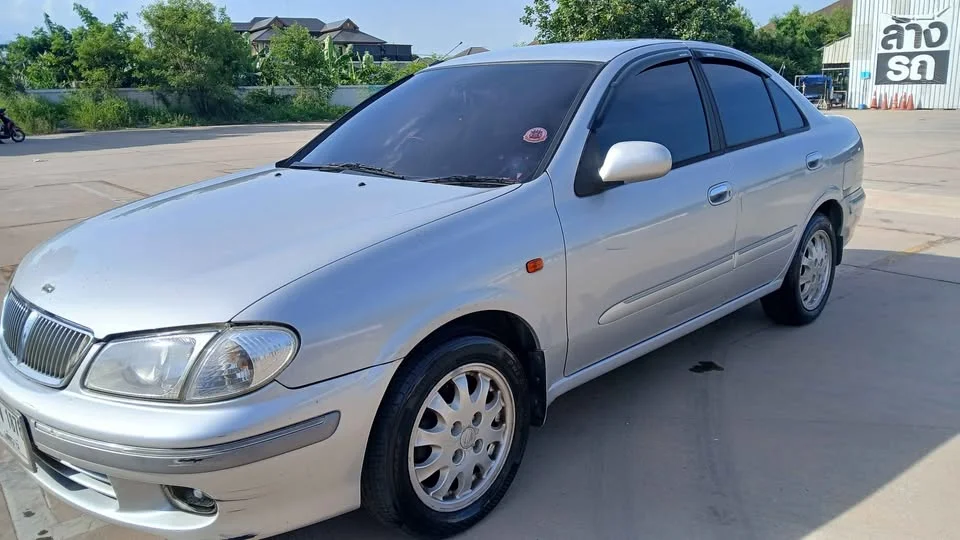 2002 Nissan Sunny N16 3