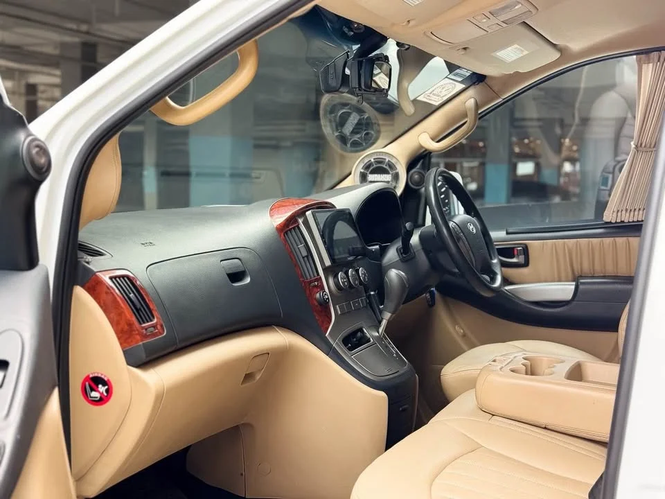 2011 Hyundai H-1 II 2