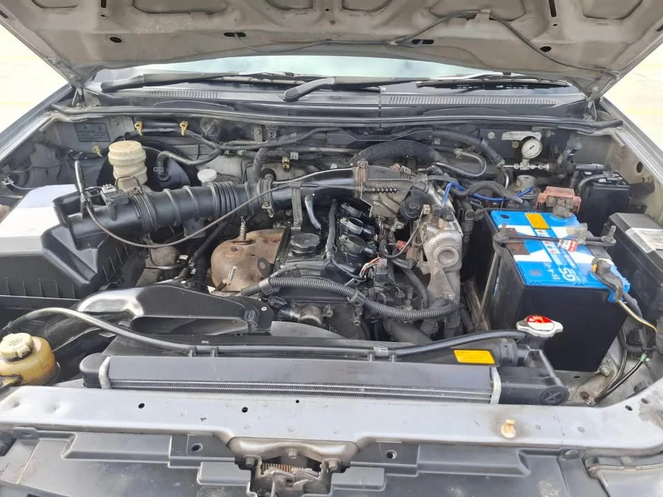 2011 Mitsubishi Triton IV 2
