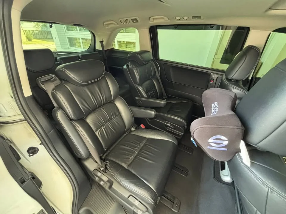 2013 Honda Odyssey V 3