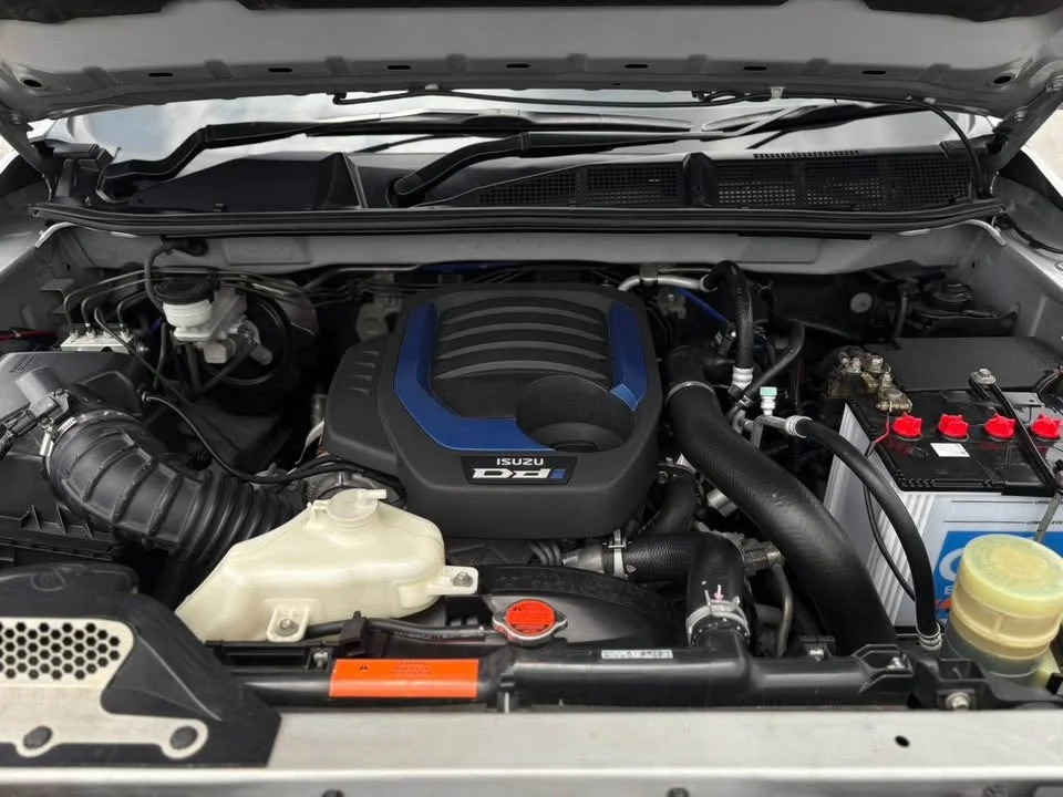 2020 Isuzu D-Max III (RG) 3