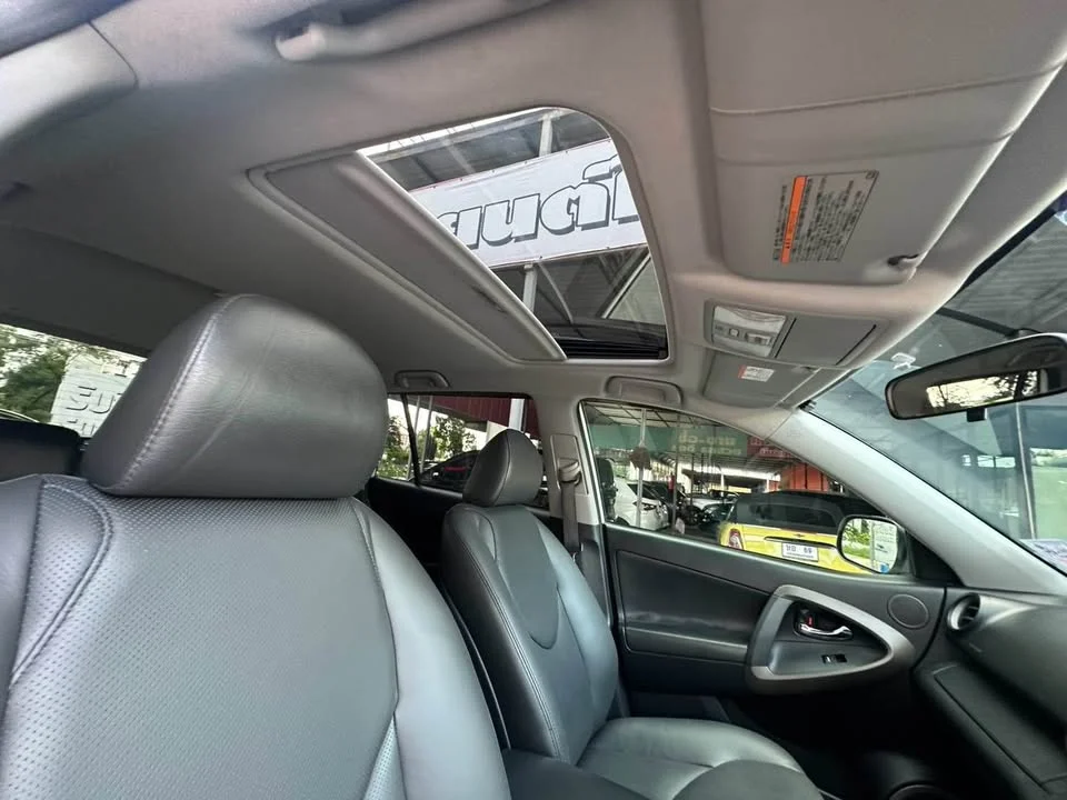 2007 Toyota RAV4 III 2