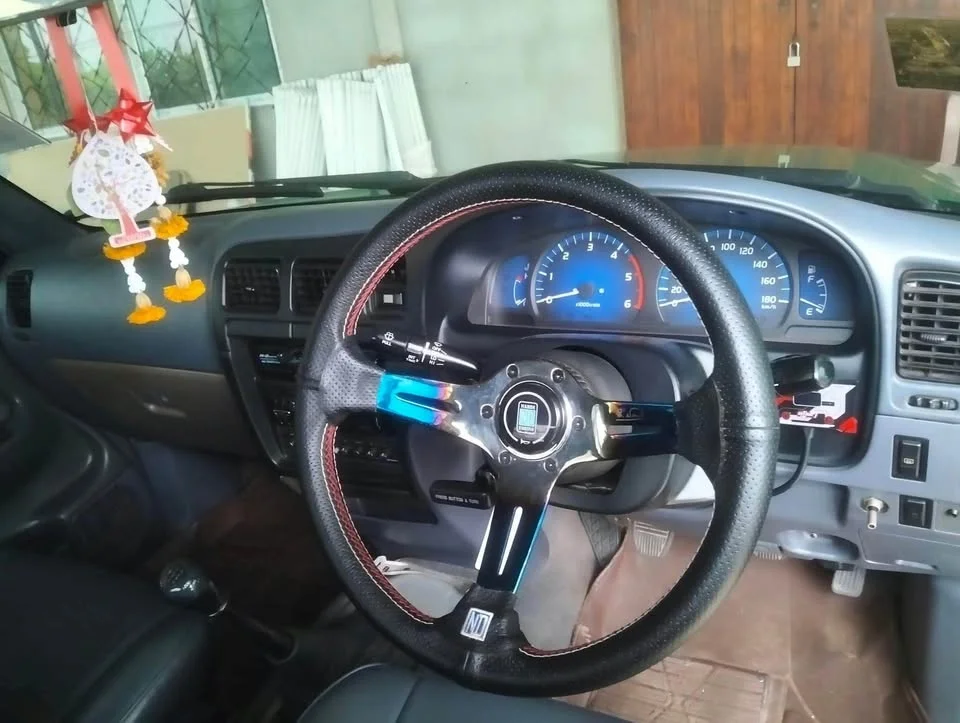 2004 Toyota Hilux Tiger VI 3