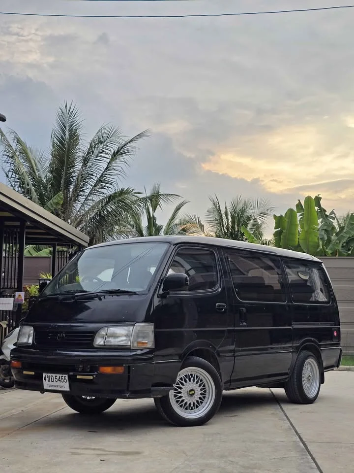 1990 Toyota Commuter IV (H100) 3