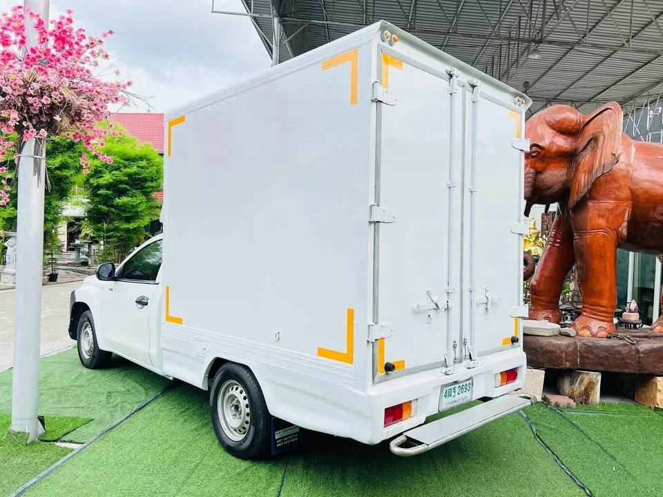 2022 Mitsubishi Triton V 2