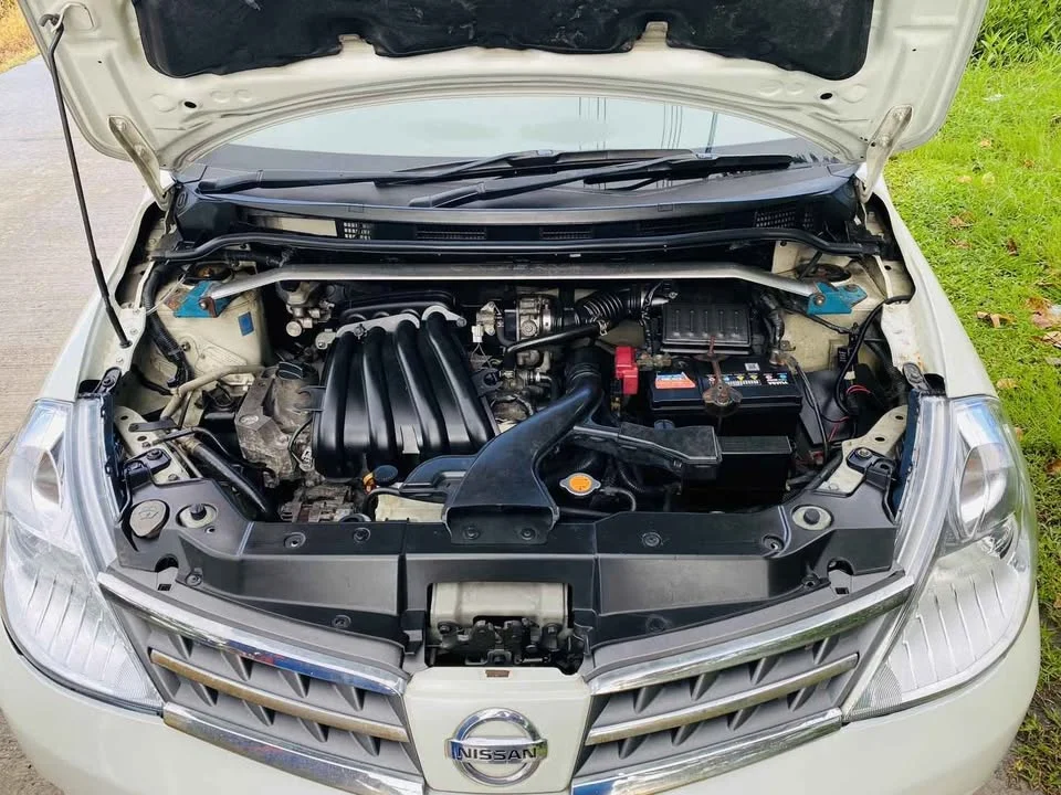 2010 Nissan Tiida I (C11) 3