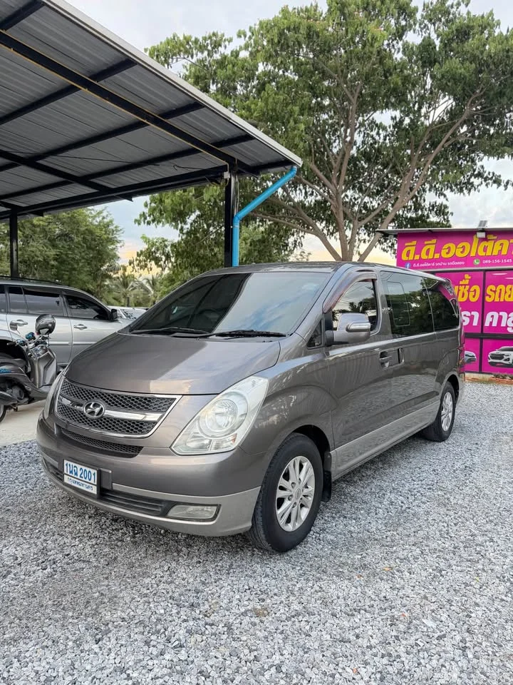 2012 Hyundai H-1 II 3