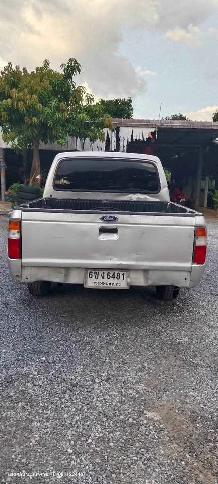 2001 Mazda 2500 Fighter V 2