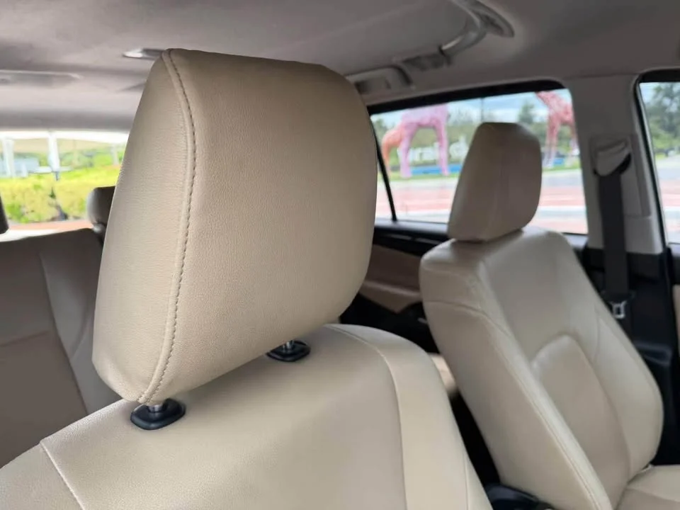 2017 Toyota Innova II 2