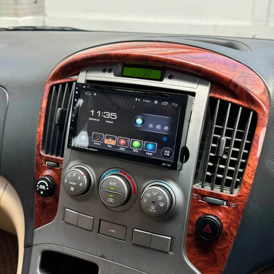 2011 Hyundai H-1 II 3