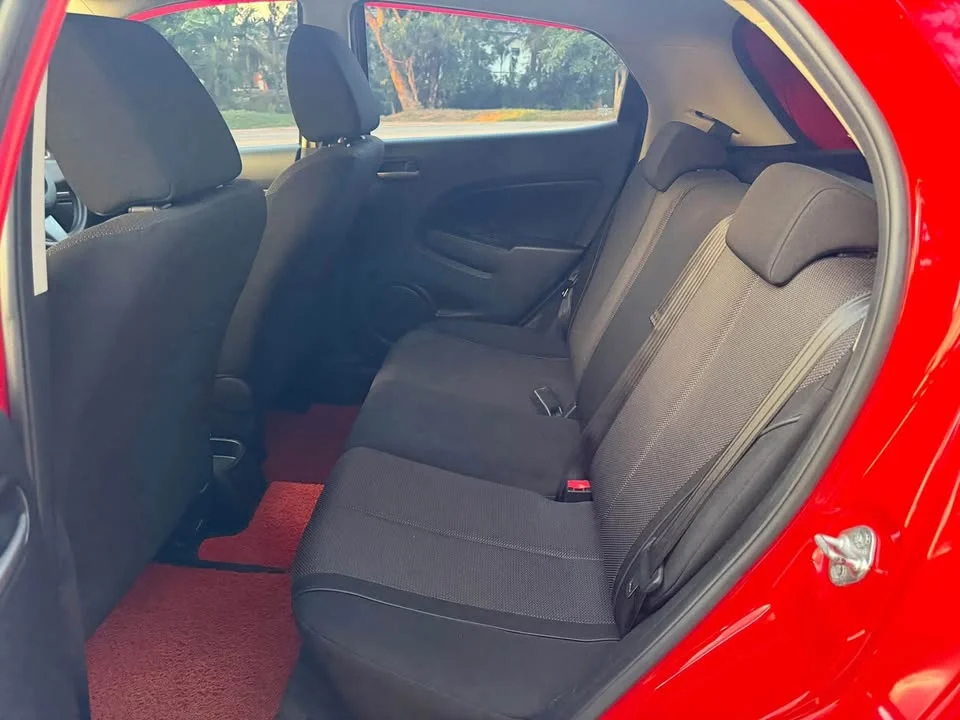 2011 Mazda 2 II 3