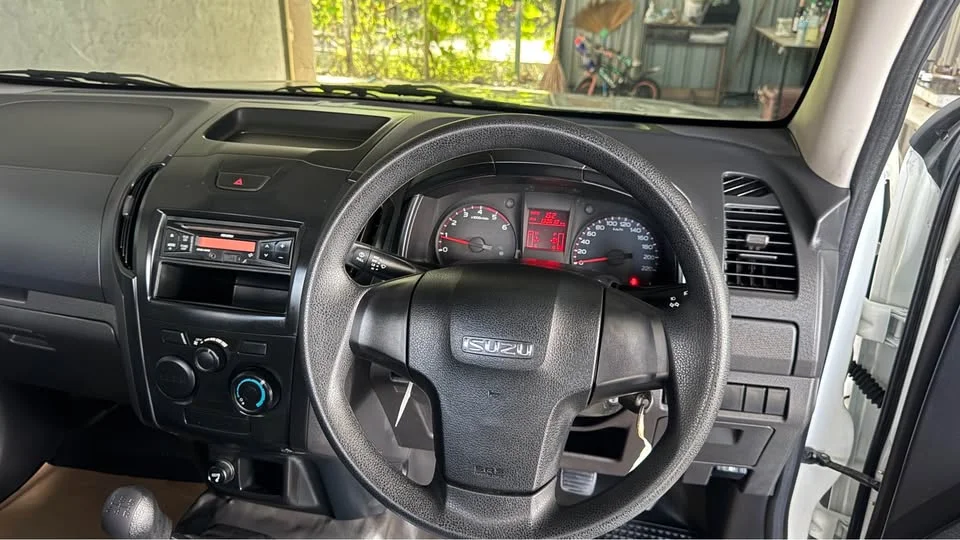 2015 Isuzu D-Max II (RT) 2