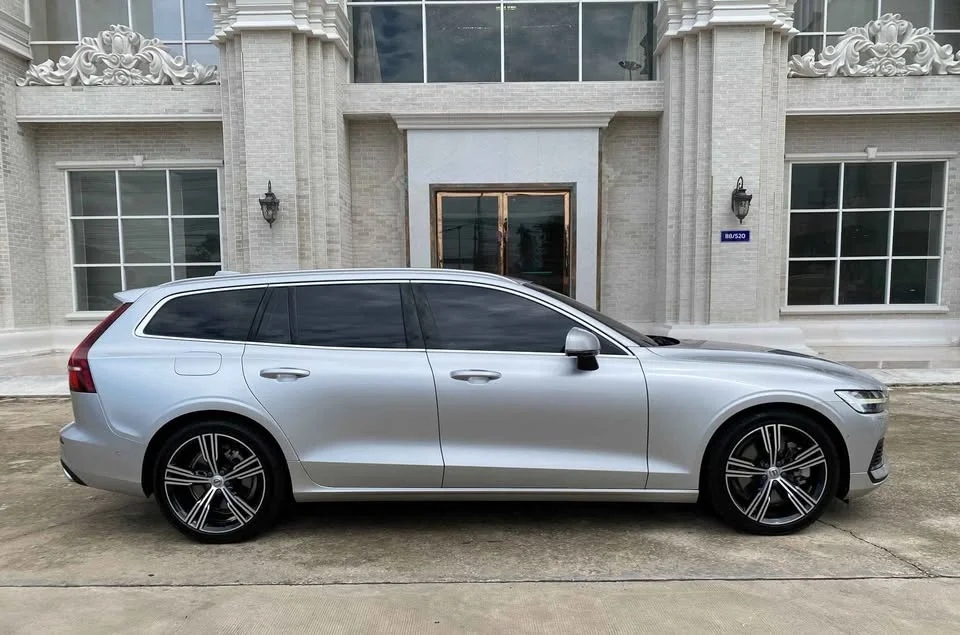2020 Volvo V60 II 2