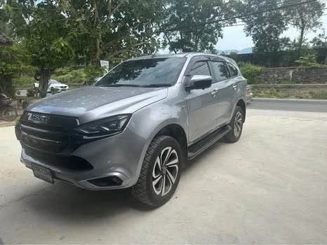 2024 Isuzu MU-X II 2