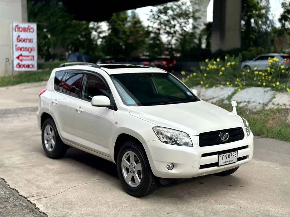 2007 Toyota RAV4 III 2
