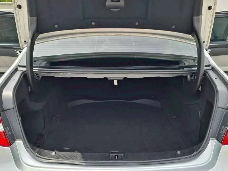 2011 Benz E-Class W212 2