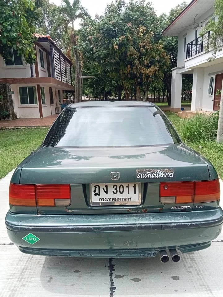 1993 Honda Accord IV 2