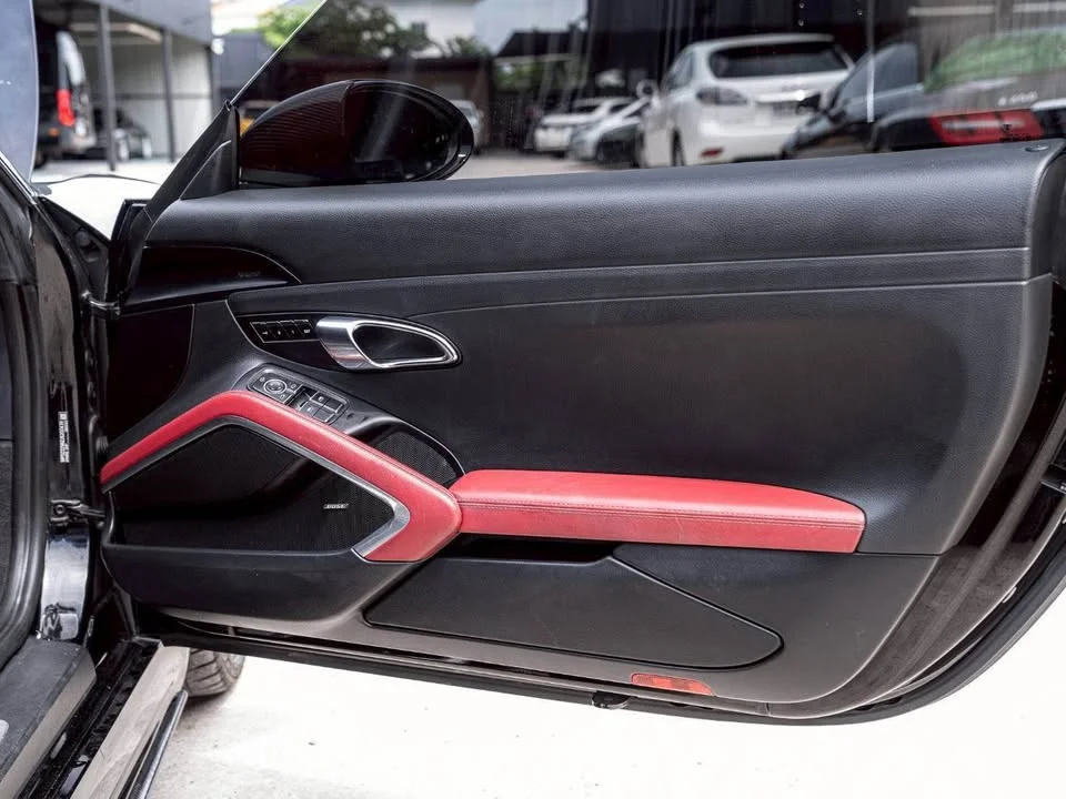 2019 Porsche 718 Boxster and Cayman IV 2