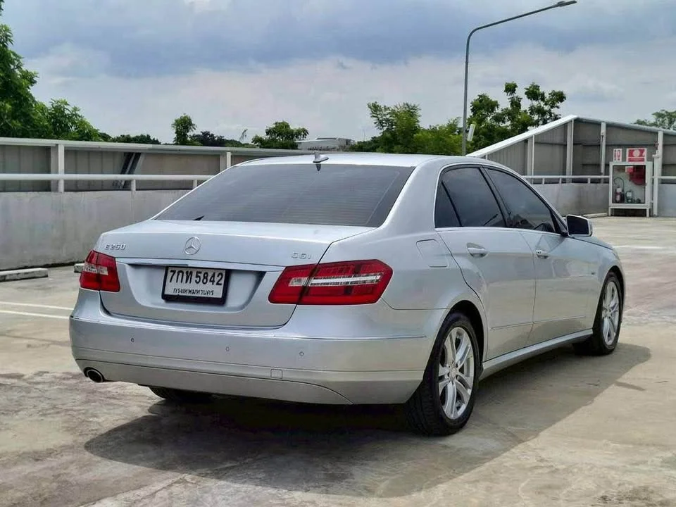 2011 Benz E-Class W212 2
