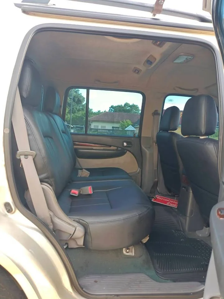 2003 Ford Everest I 3