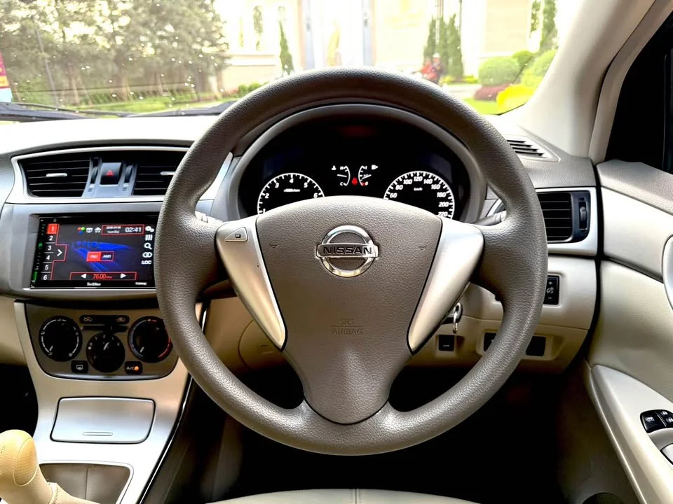 2013 Nissan Sylphy III (B17) 2