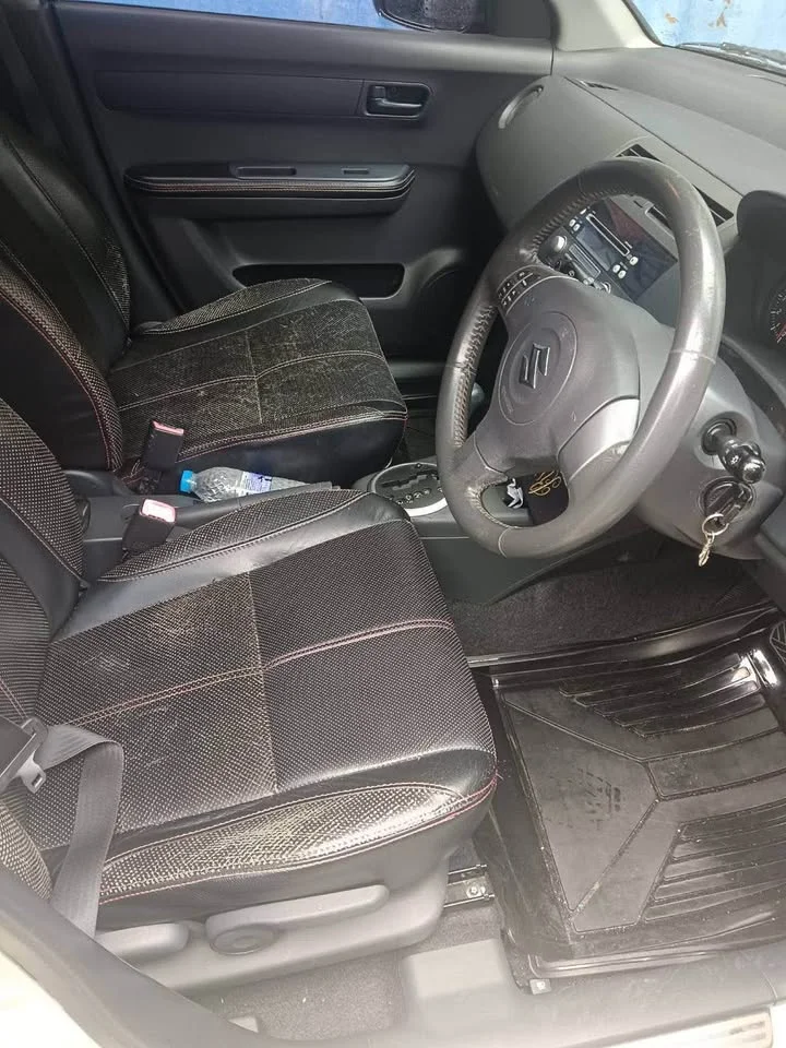 2010 Suzuki Swift I 2