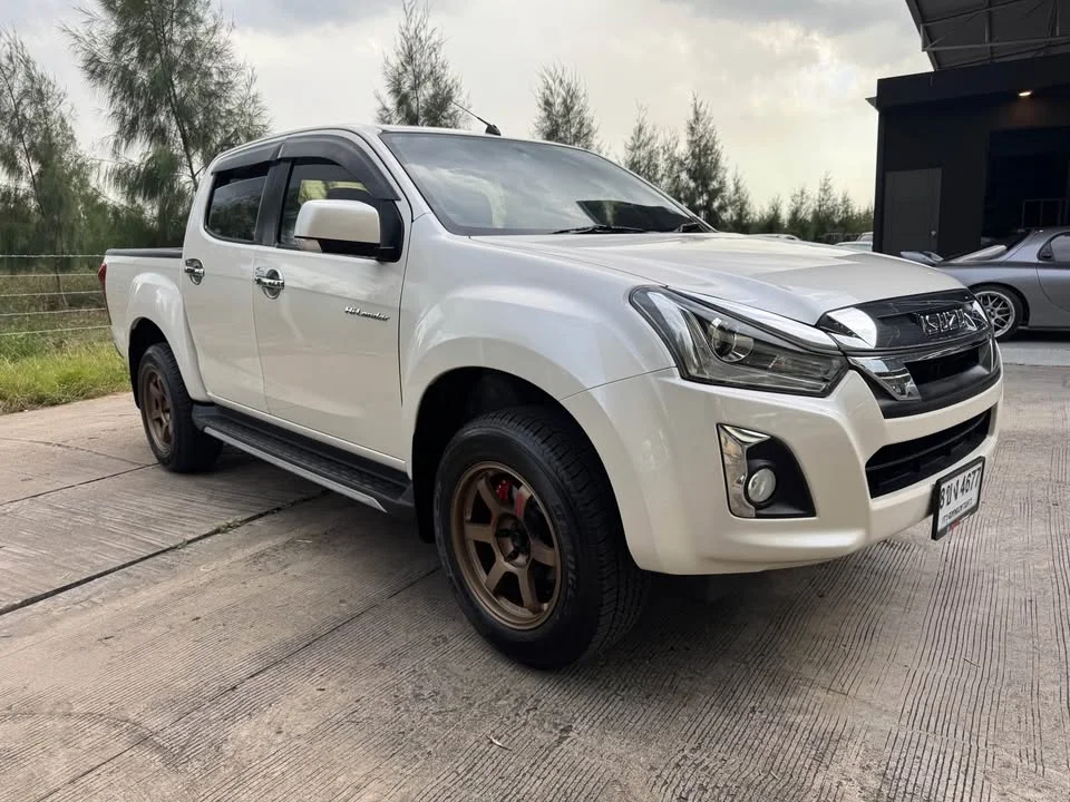 2017 Isuzu D-Max II (RT) 2