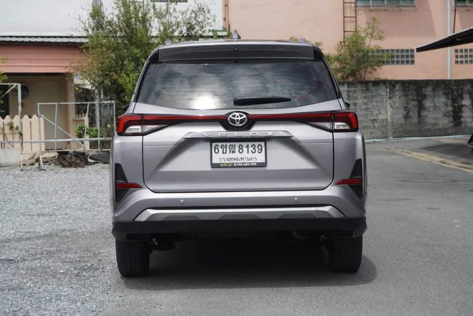 2023 Toyota Veloz III 3