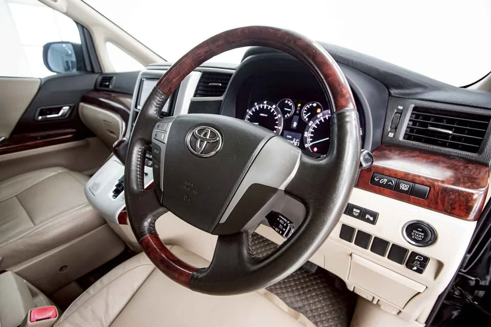 2010 Toyota Alphard, Vellfire II (AH20) 2