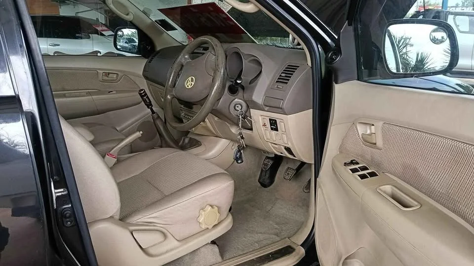 2007 Toyota Hilux VII 3