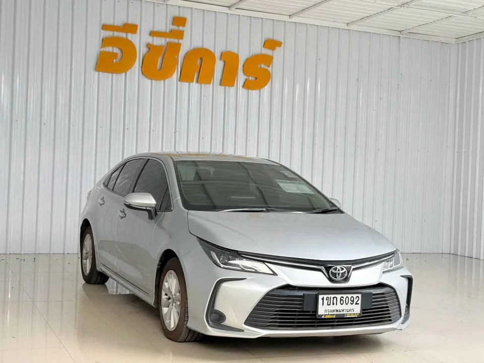 2020 Toyota Corolla Altis XII (E210) 3