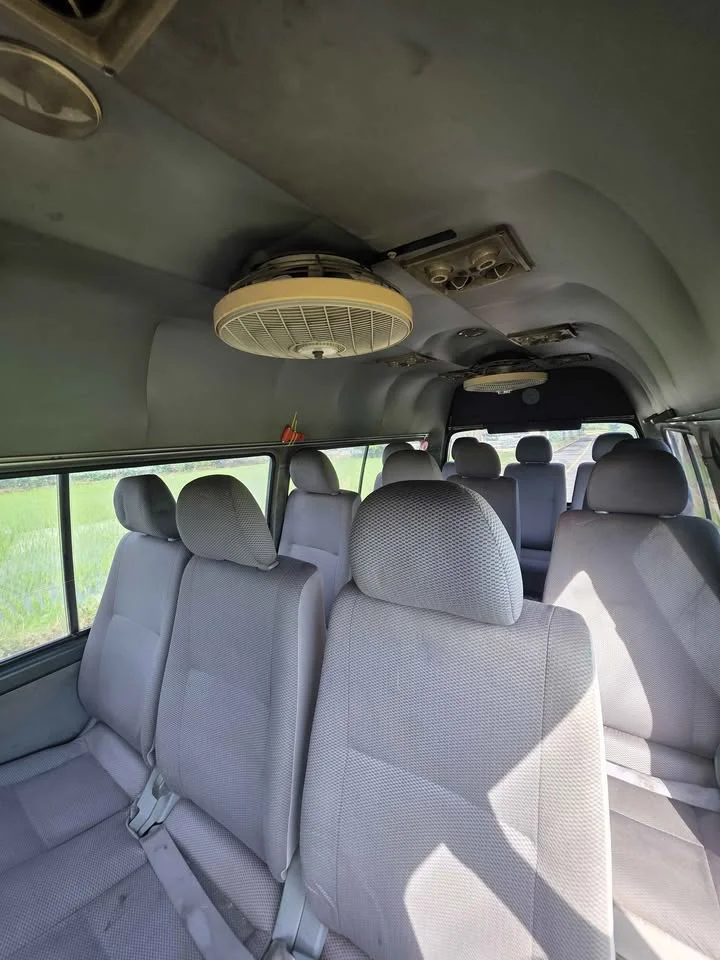 2004 Toyota Commuter IV (H100) 3