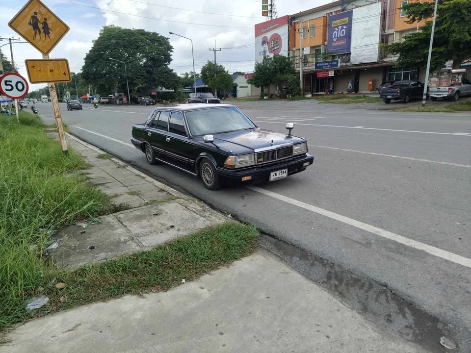 1983 Toyota Crown VIII (S130) 2