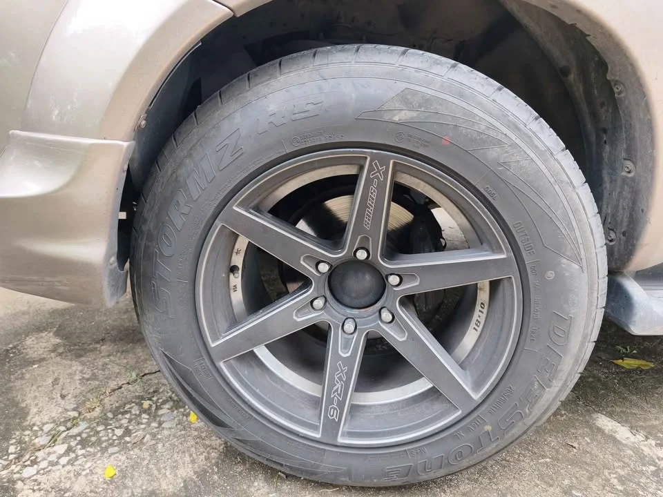 2005 Toyota Fortuner I 2