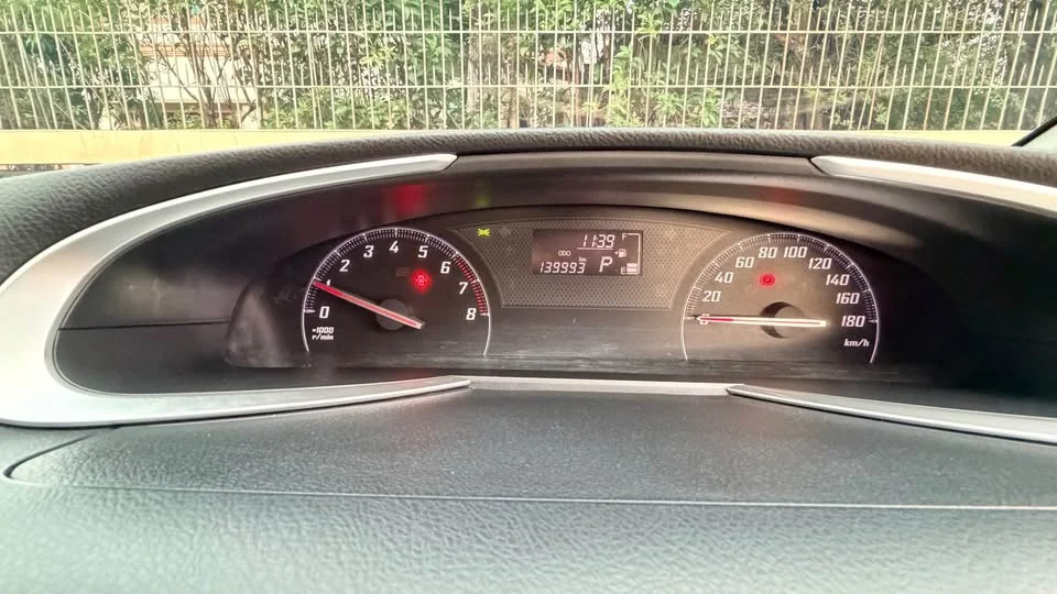 2018 Toyota Sienta II 2