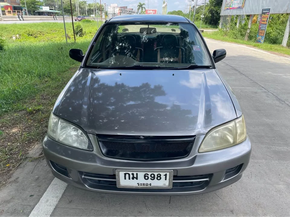 2000 Honda City III 2