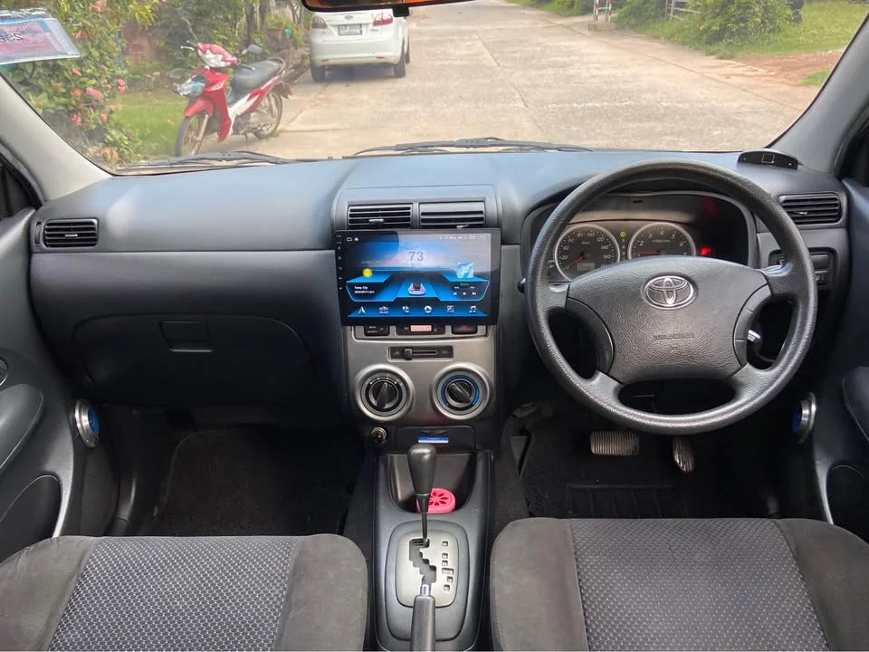 2010 Toyota Avanza I 3