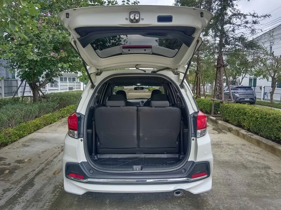 2015 Honda Mobilio II 3