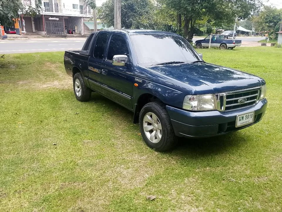 2003 Mazda 2500 Fighter V 2