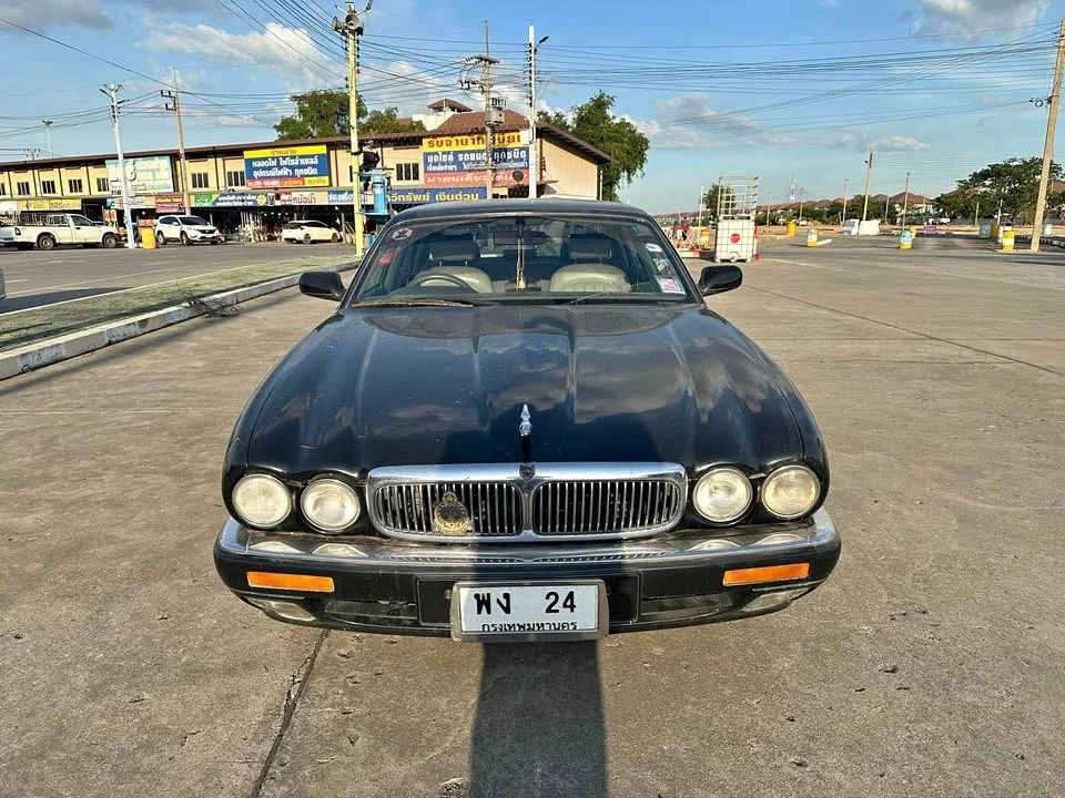 1997 Jaguar XJ X300, X308 2
