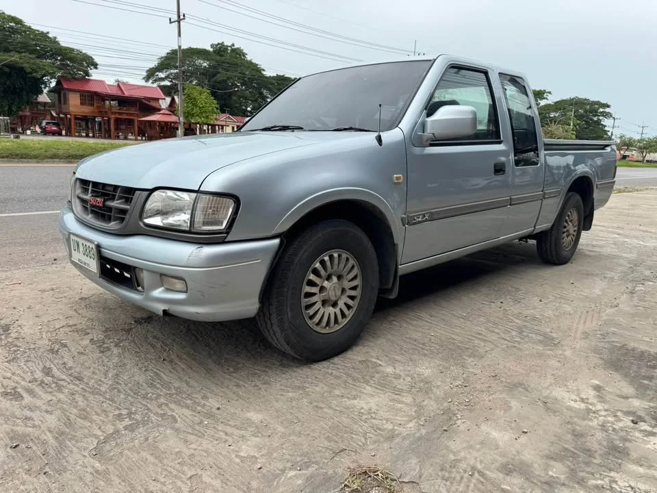 2002 Isuzu Faster Dragon Eyes III 2