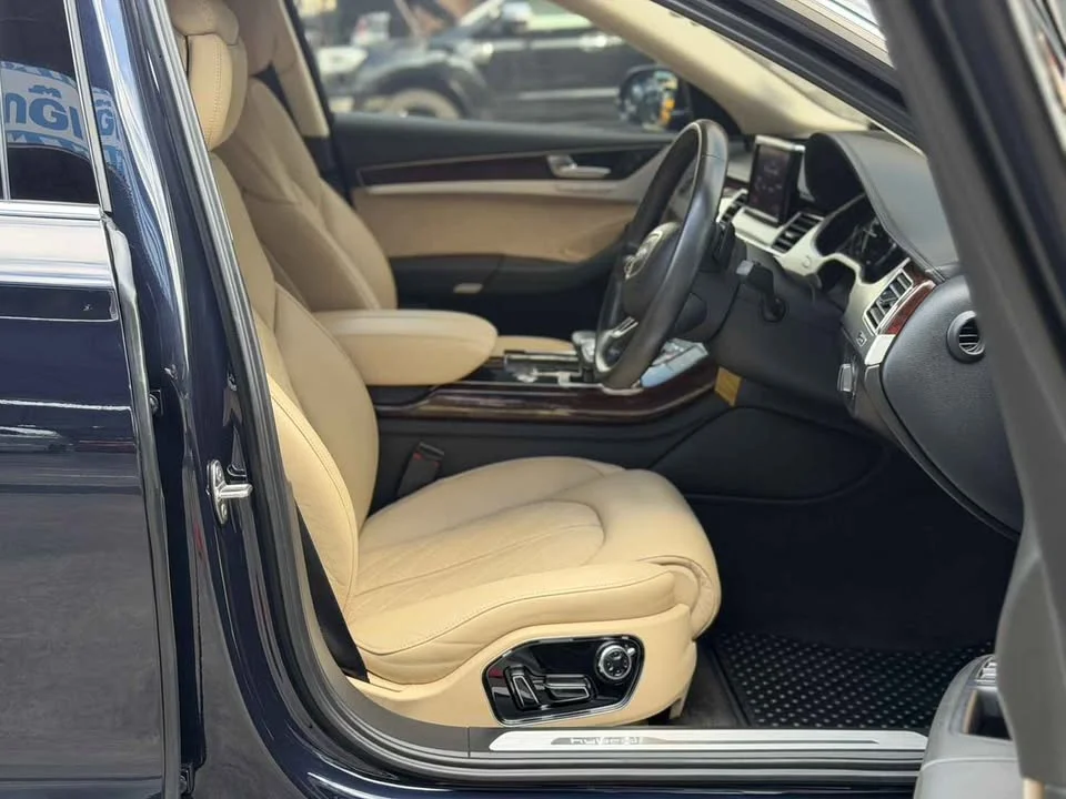 2013 Audi A8 D4 (4E) 3