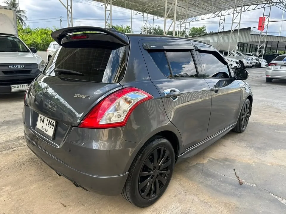 2014 Suzuki Swift II 3